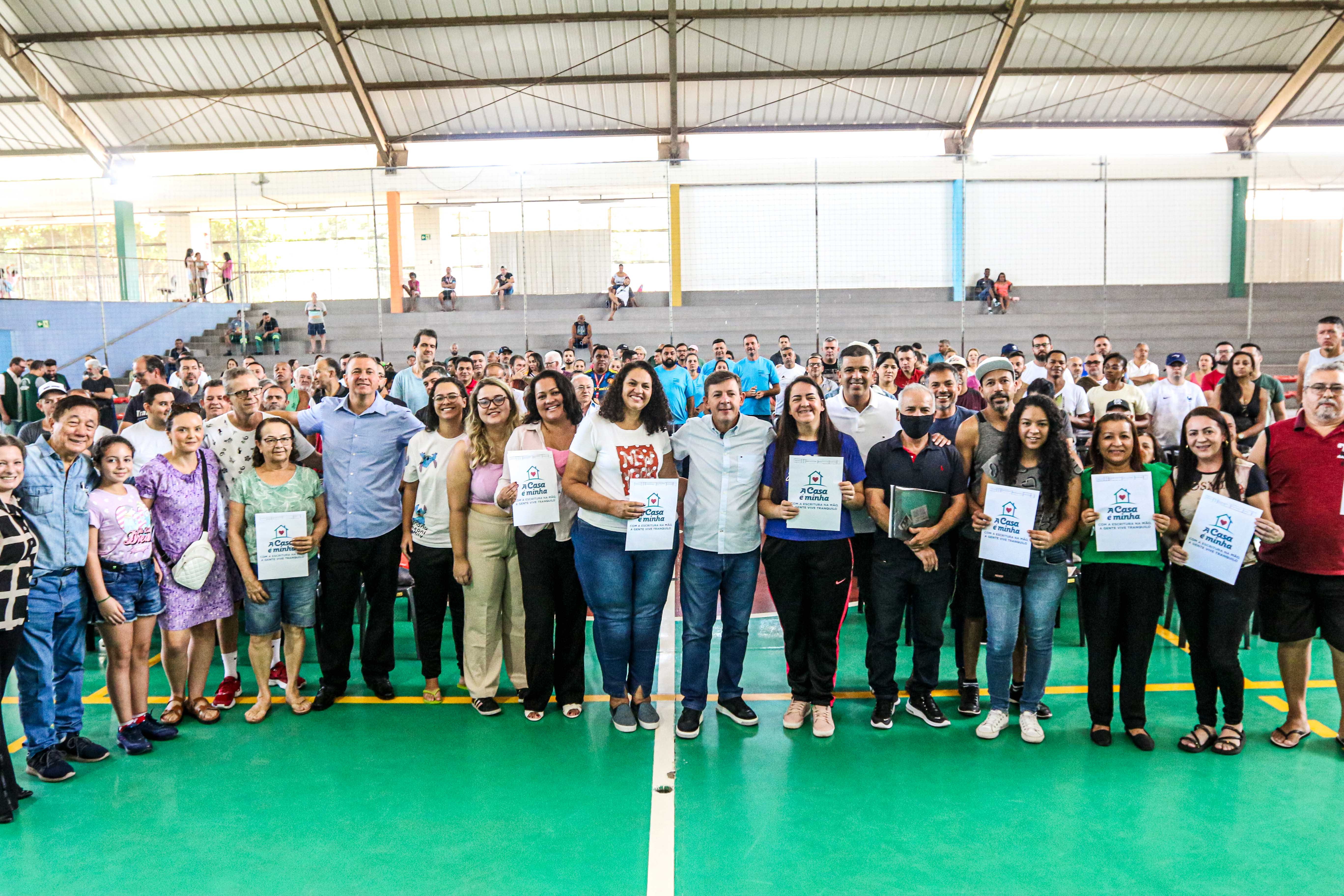 REGULARIZAÇÃO E ENTREGA DE ESCRITURAS NO JD. SATÉLITE EM SÃO BERNARDO